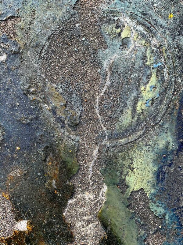 corrosion de métal, pierre, couleurs hivernales, sphère, photo d'art.
